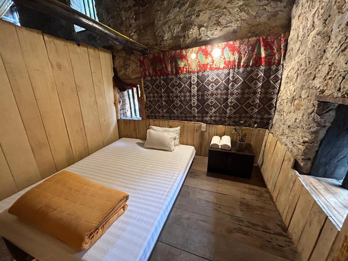 Yến Nhi Bản Giốc Homestay - Nhà sàn đá cổ Cao Bang Extérieur photo