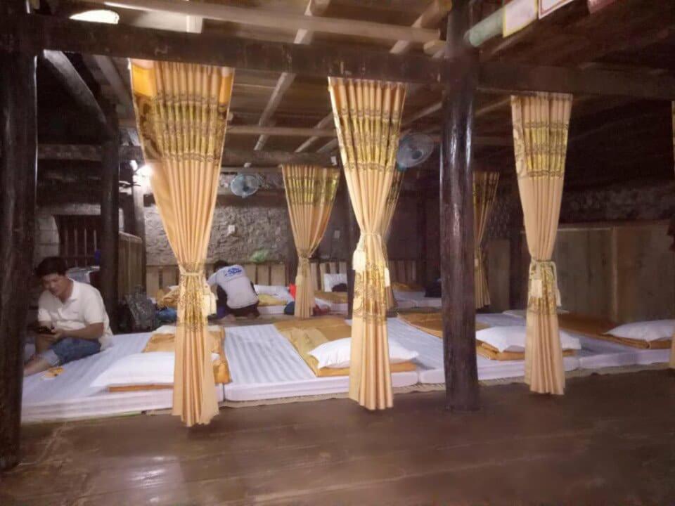 Yến Nhi Bản Giốc Homestay - Nhà sàn đá cổ Cao Bang Extérieur photo