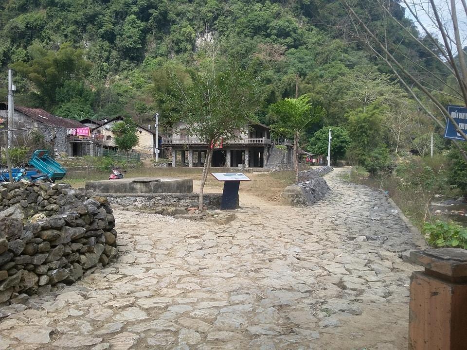 Yến Nhi Bản Giốc Homestay - Nhà sàn đá cổ Cao Bang Extérieur photo