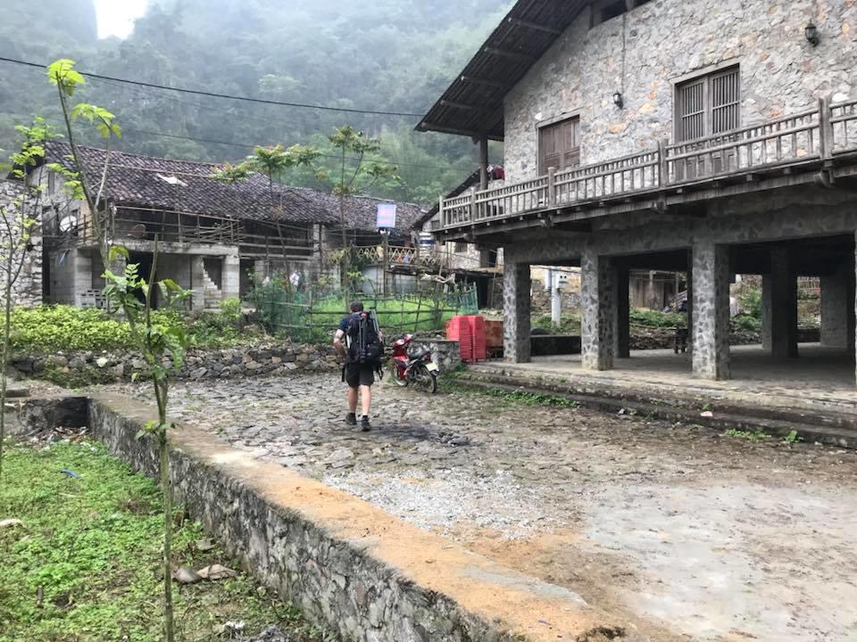 Yến Nhi Bản Giốc Homestay - Nhà sàn đá cổ Cao Bang Extérieur photo