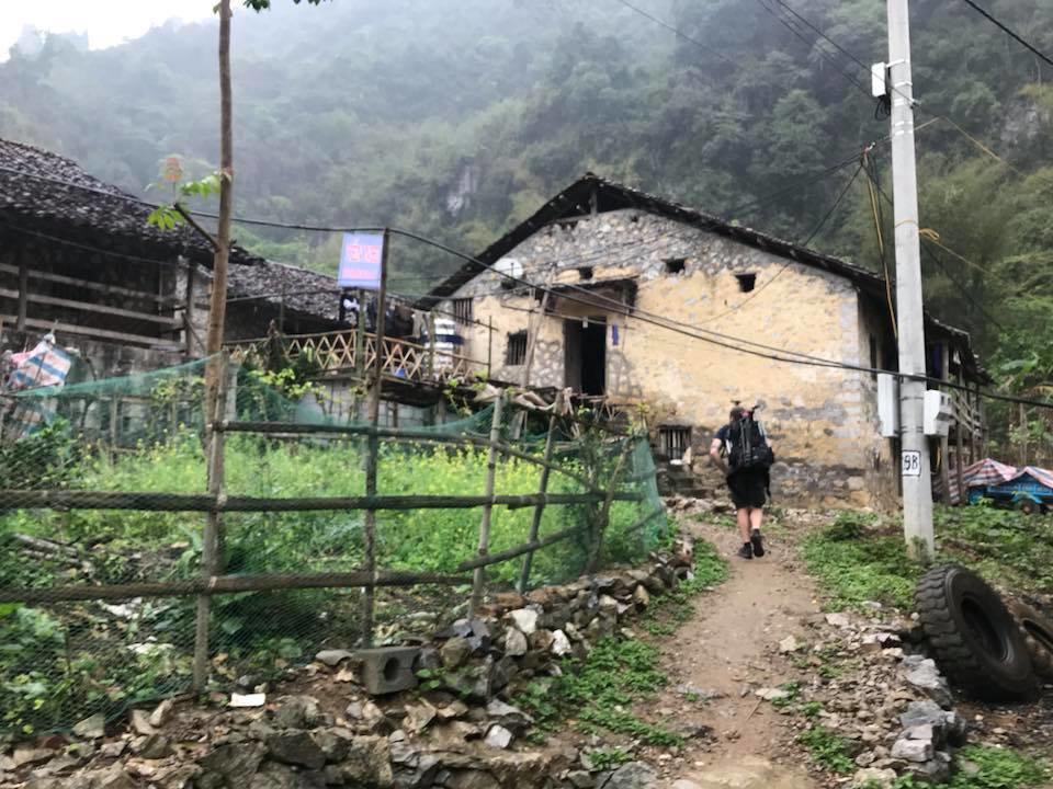 Yến Nhi Bản Giốc Homestay - Nhà sàn đá cổ Cao Bang Extérieur photo