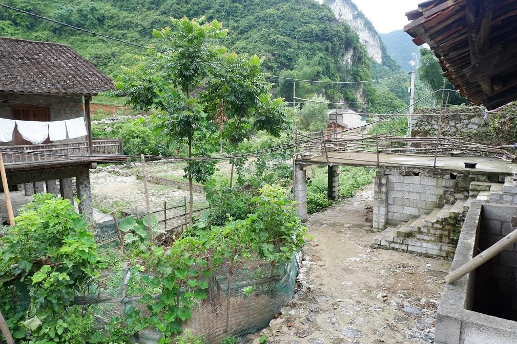 Yến Nhi Bản Giốc Homestay - Nhà sàn đá cổ Cao Bang Extérieur photo