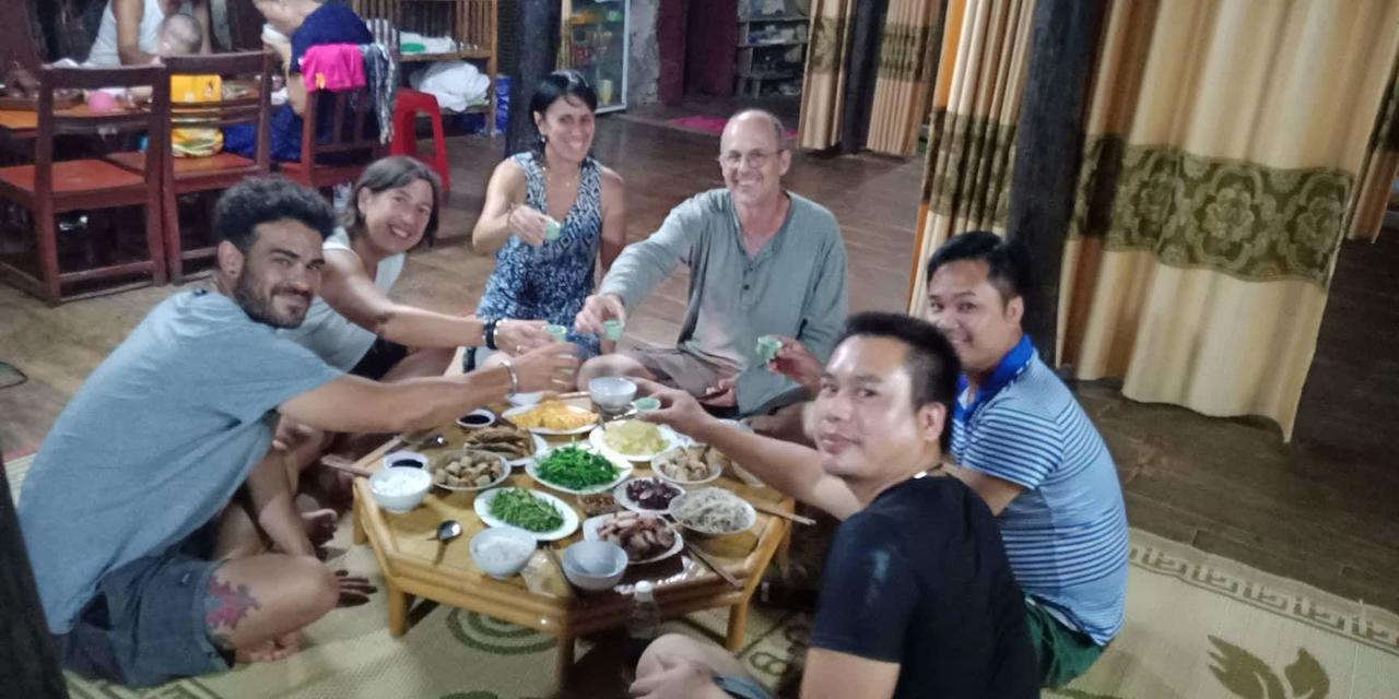Yến Nhi Bản Giốc Homestay - Nhà sàn đá cổ Cao Bang Extérieur photo