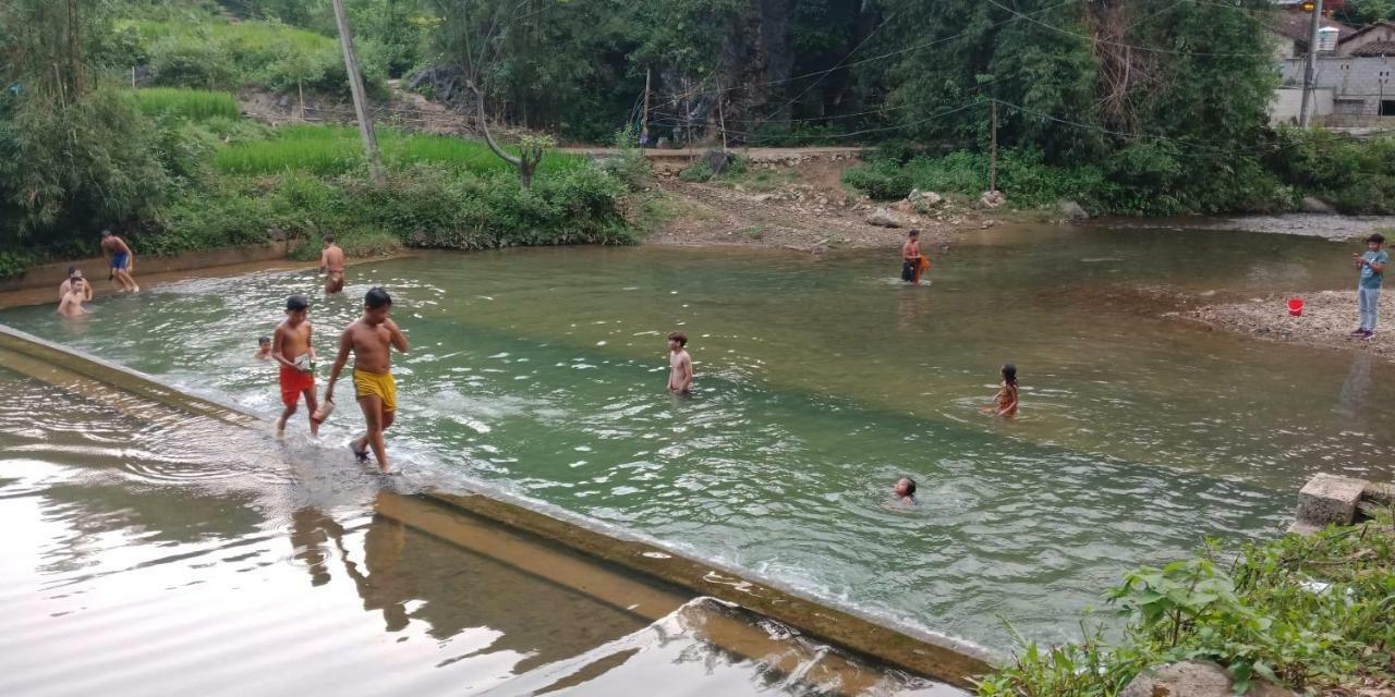 Yến Nhi Bản Giốc Homestay - Nhà sàn đá cổ Cao Bang Extérieur photo
